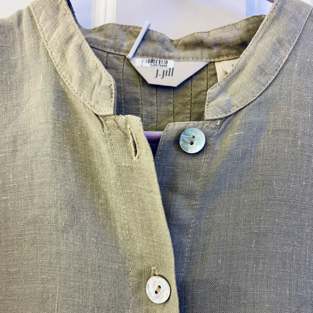 J. Jill Button Up Shirt linen sage green abalone buttons long sleeve small top - Picture 5 of 7